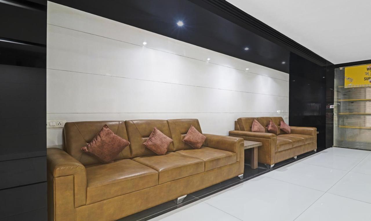 Hotel Vjr Residency By Hotelscart Hyderabad Exterior foto